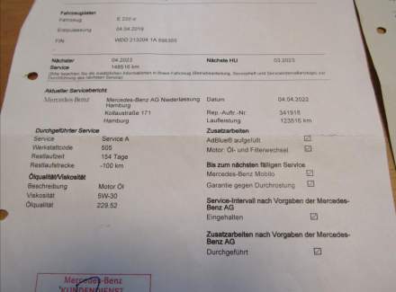 Mercedes-Benz - E-class