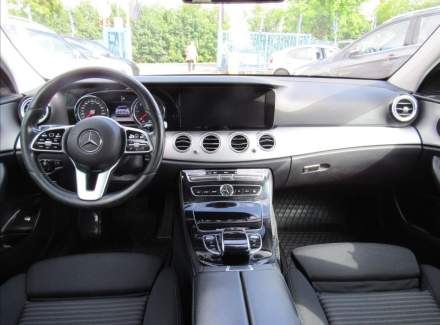 Mercedes-Benz - E-class