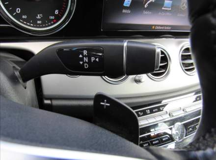 Mercedes-Benz - E-class