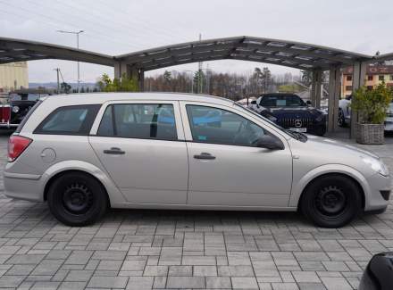 Opel - Astra