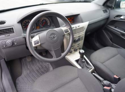 Opel - Astra