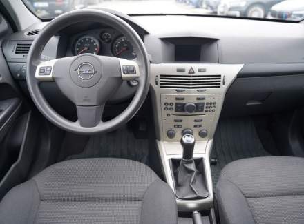 Opel - Astra