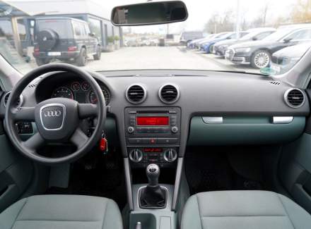Audi - A3