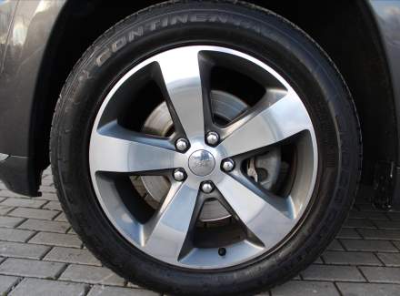 Jeep - Grand Cherokee