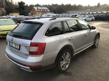 Škoda - Octavia