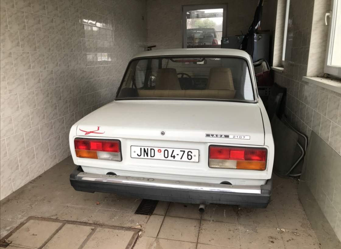 Lada - 2107