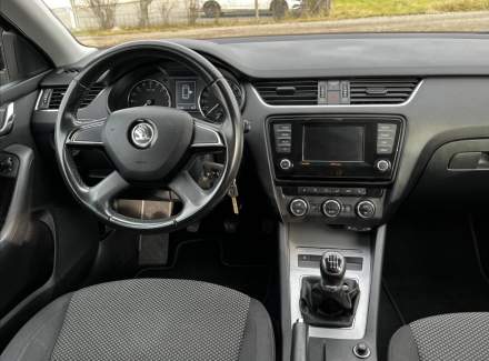 Škoda - Octavia