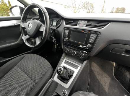 Škoda - Octavia