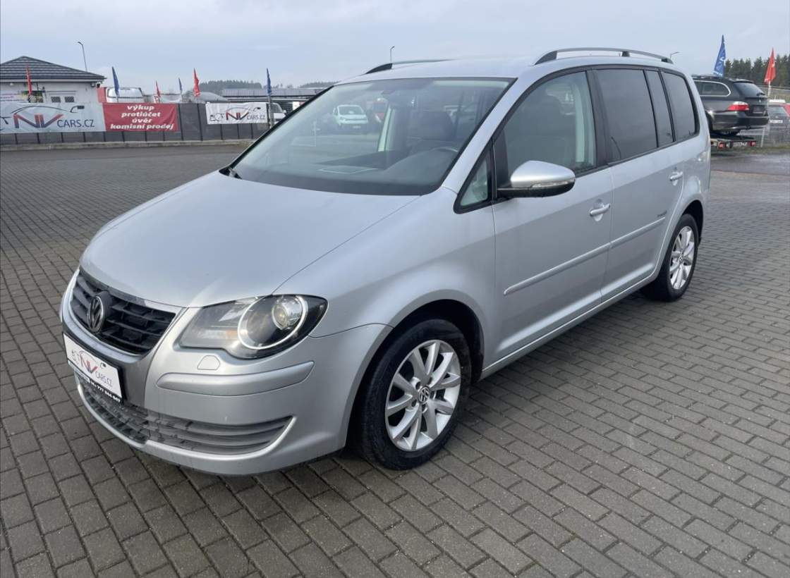 Volkswagen - Touran