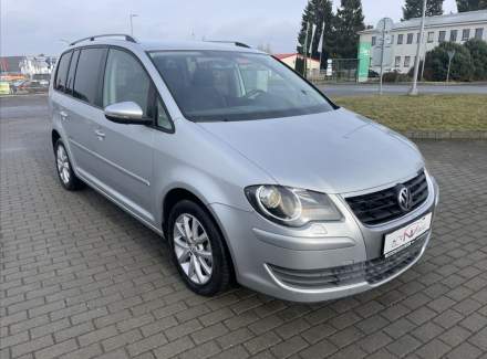 Volkswagen - Touran