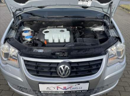 Volkswagen - Touran