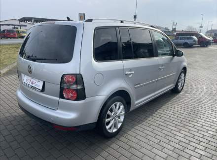 Volkswagen - Touran