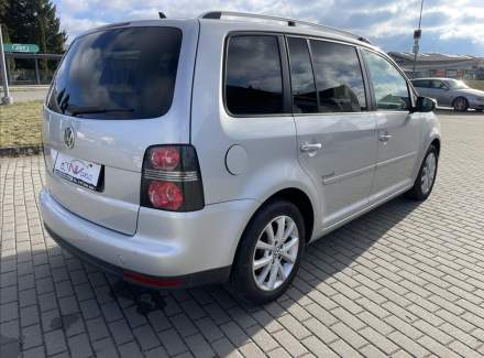 Volkswagen - Touran
