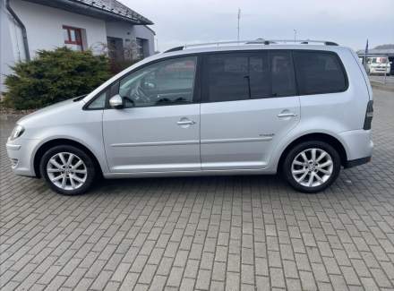 Volkswagen - Touran