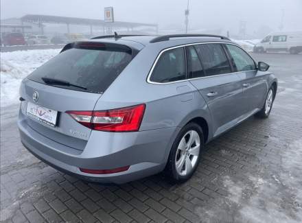 Škoda - Superb