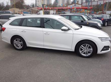 Škoda - Octavia
