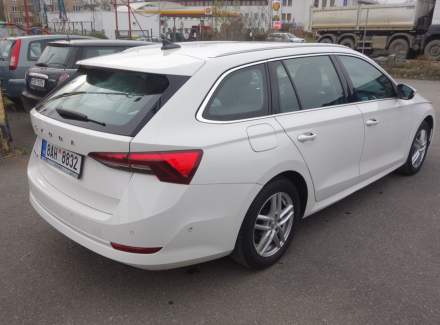Škoda - Octavia