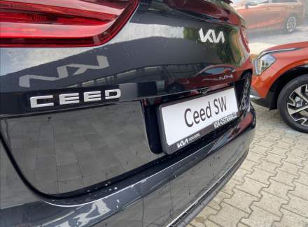 Kia - Cee'd