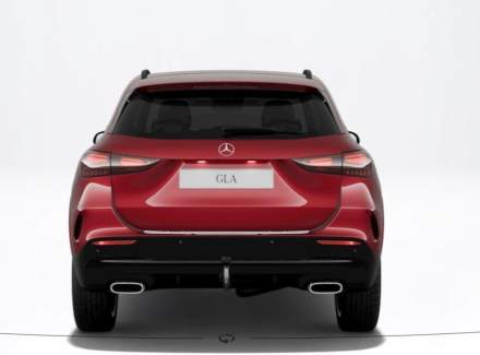 Mercedes-Benz - GLA
