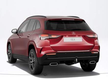 Mercedes-Benz - GLA