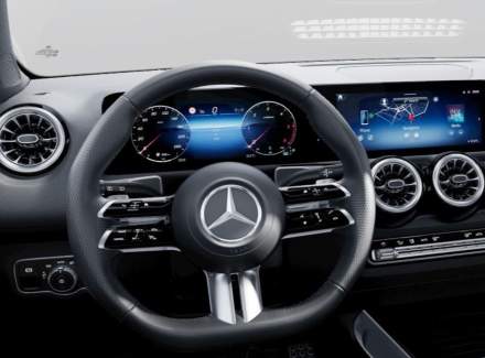 Mercedes-Benz - GLB