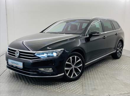 Volkswagen - Passat