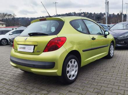 Peugeot - 207