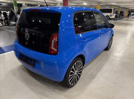 Volkswagen - Up!