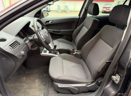 Opel - Astra