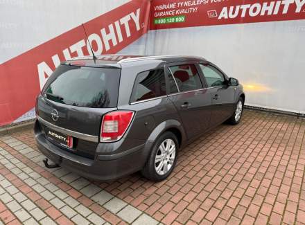 Opel - Astra