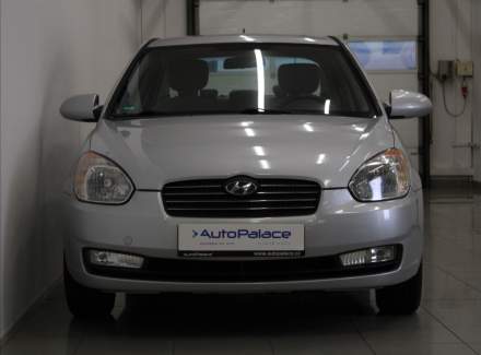 Hyundai - Accent