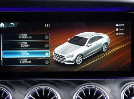 Mercedes-Benz - E-class