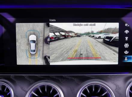 Mercedes-Benz - E-class