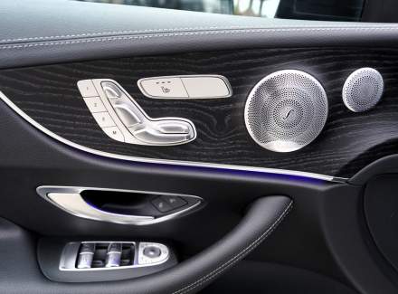 Mercedes-Benz - E-class