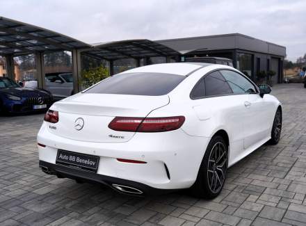 Mercedes-Benz - E-class