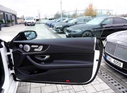 Mercedes-Benz - E-class