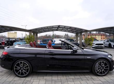 Mercedes-Benz - C-class