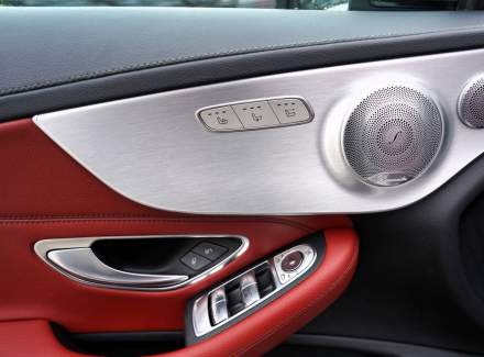 Mercedes-Benz - C-class