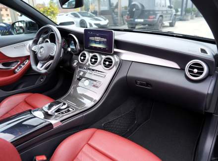 Mercedes-Benz - C-class