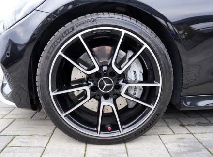 Mercedes-Benz - C-class