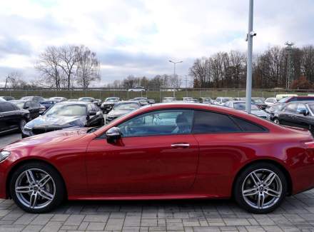 Mercedes-Benz - E-class