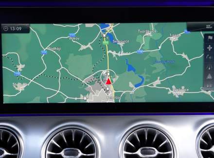 Mercedes-Benz - E-class