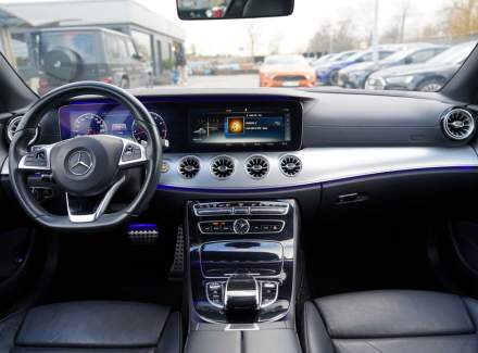 Mercedes-Benz - E-class