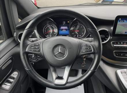 Mercedes-Benz - V-class