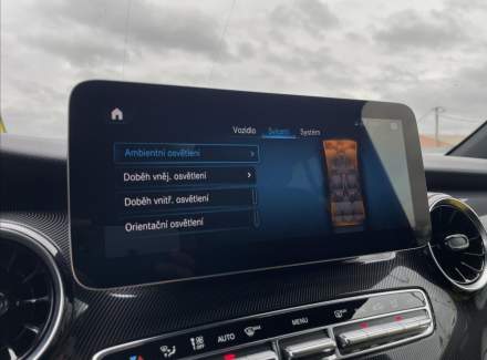 Mercedes-Benz - V-class