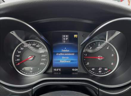 Mercedes-Benz - V-class