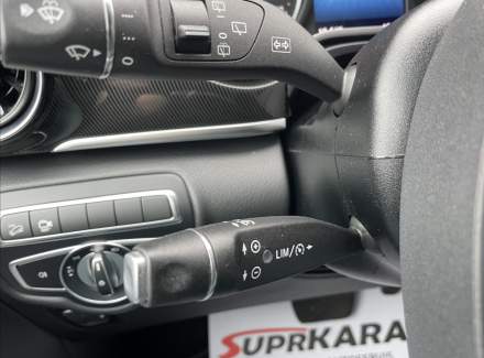 Mercedes-Benz - V-class