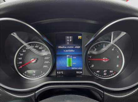 Mercedes-Benz - V-class