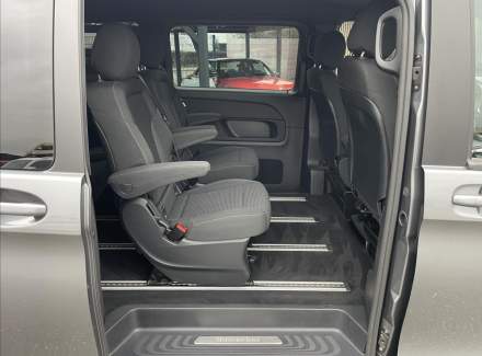 Mercedes-Benz - V-class