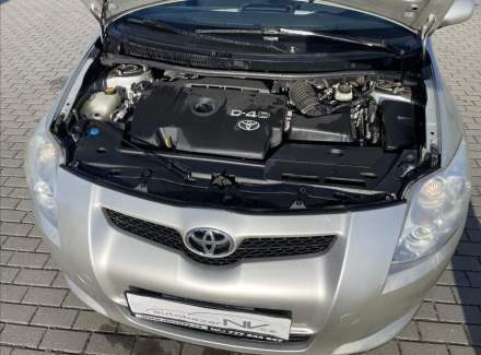 Toyota - Auris